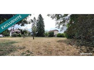 Terrain 2247 m² Montrond-les-Bains