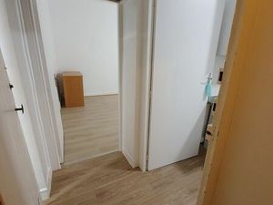 Bel appartement lumineux F2 44 86m²  1er Etage dans l’immeuble ancien  rénové  DPE=D