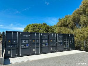Container/box/garage