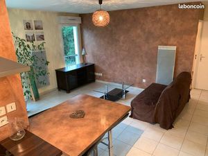 T2 meublé (48m2)+ terrasse (11m2) à Copponex