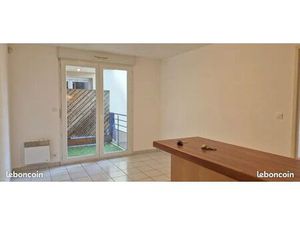 T2 non meublé Espalion à1 km