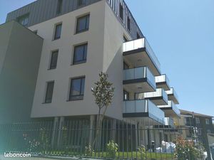 Parking/box 17 m² Clermont-Ferrand