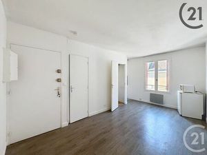 Appartement F1 à louer - 1 pièce - 18 57 m2 - Melun - 77 - ILE-DE-FRANCE