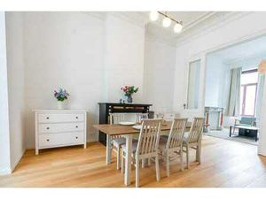 Art de vivre bruxellois – Appartement rénové avec terrasse