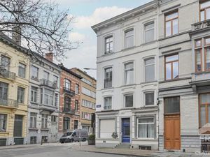 Maison à louer à Saint-Gilles € 5.200 (LIYIS) - ERA Châtelain (Ixelles II) | Zimmo