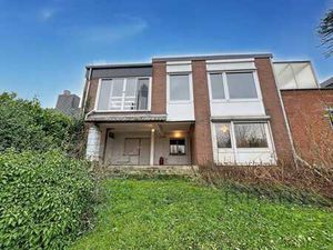 MAISON 2FC - 3 CH - GARAGE - JARDIN - STYLE KANGOUROU