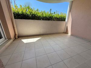 Fréjus quartier Saint Aygulf  appartement 3pièces 77 m² centre-ville.