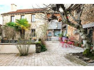 Corps de ferme atypique et bucolique proche d'Albi