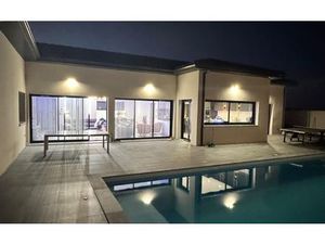 Maison Pechbonnieu 229.3 m² T-6 à vendre  790 000 €