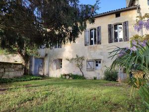 Dans le quartier historique de saint Emilion