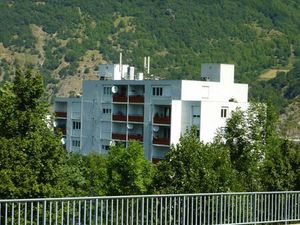 MOUTIERS - 5 pièce(s) - 97 m2