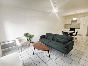 Bel appartement type 2 meublé