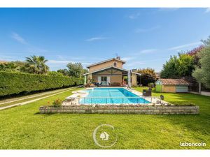 Le Taillan - Germignan maison 160m²