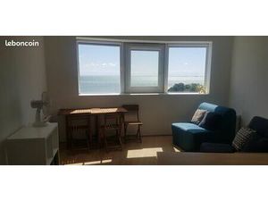 Location studio vue sur mer les minimes étudiant ou jeune actif