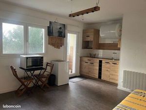 Studio 1 pièce 25 m²