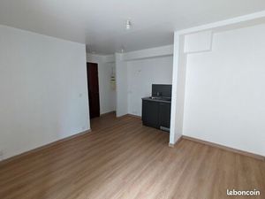 Studio 23 m² + Terrasse + Parking sécurisé