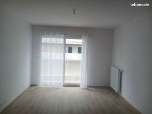 Appartement - 2 pièces - 45 7 m2+ balcon 8 5 m2