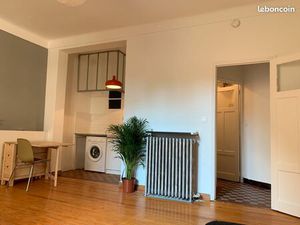 Location Appartement 30 m² Castellane