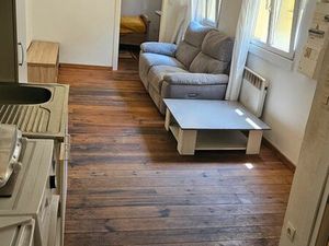 F2 23 m2 centre ville - côté cinéma