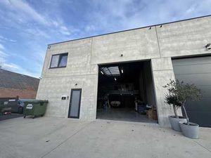 Spacieux entrepôt de 163 m² à louer - Pathoekeweg