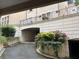 Vente Garage et parking à Angers Centre (49000) : à vendre / 14m² Angers Centre