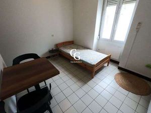 Location Appartement T1 Meublé à Nantes Chantenay - Sainte-Anne (44000) : à louer T1 Meubl