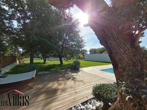 Superbe villa de 200 m2 avec piscine dans un écrin de nature