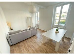 T2 / 44m² / Etampes (RER C)