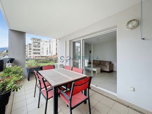 T2 Meublé avec Terrasse et Parking à Sarrola-Carcopino