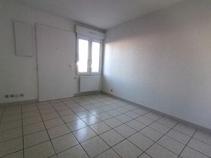 PESSAC Rue Chiquet Corneille STUDIO rdc 20.13 m2
