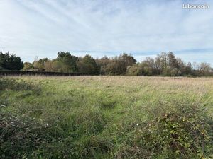 Terrain avec possibilité 4 constructions