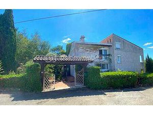 Immeuble commercial de 359 m² à Cazaubon