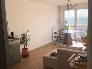 T2 meublé moderne avec balcon – 47 m² – 4ᵉ étage avec ascenseur – Marseille 13004 – DPE C