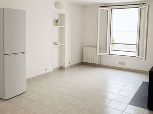 F2 meublé 30 m² – 1er étage – Centre de Pontoise