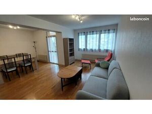 Loue appartement meublé Bron Centre