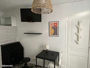 Chambre de 13 m² en centre ville exclusivement pour un(e) étudiant(e)