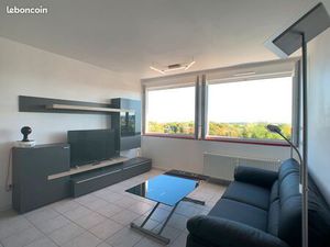 T1 Bis meublé 31 m² Dardilly Porte de Lyon avec parking