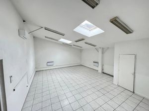 Location locaux professionnels 79 m² à Gap (05000)  NaN €