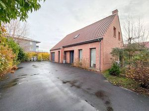 Maison de luxe de 6 pièces en vente à Leers  Hauts-de-France