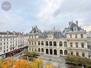 Location Local Professionnel 150m² LYON 2ème