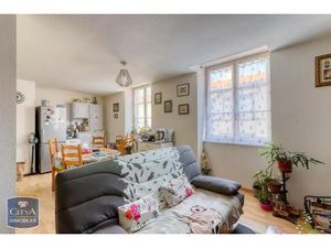 Appartement à vendre 3 pièces 62 m² - Riom (63) - 74 000€