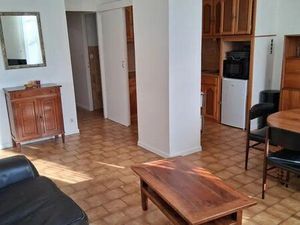 Location appartement 3 pièces 58 m² à Aix-en-Provence (13080)