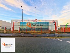 LOCAL D'ACTIVITE A VENDRE