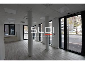 Location Commerce Ruy Montceau 38300