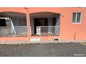 Loue appartement F4 non meublé