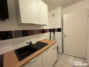 Location Appartement 2 pièces 49m² CHALONS EN CHAMPAGNE 51000