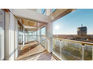 ANTWERPEN-ZUID. Appartement met zicht op de Schelde.