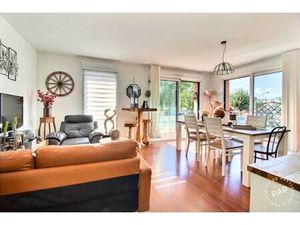 Valenciennes (59300)