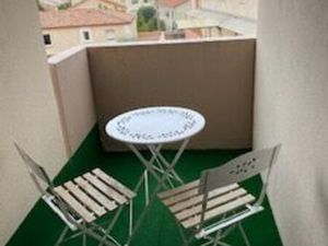 Location appartement 2 pièces 30 m² à Alès (30100)