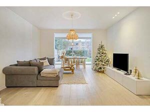 Appartement te koop in Mortsel met 2 slaapkamers